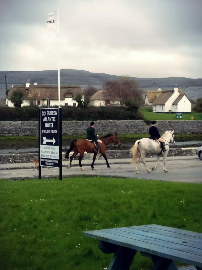 Burren Atlantic Hotel & Holiday Cottages バリーボーン エクステリア 写真